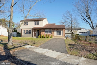 523 Carver Ct, Lawnside, NJ 08045
