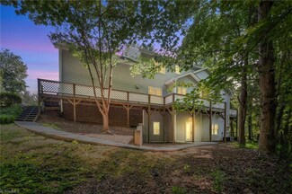 141 Pebble Ridge Ln Unit 24C, Winston Salem, NC 27104