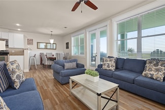4221 Grassy Pointe Dr Unit 103, Galveston, TX 77554