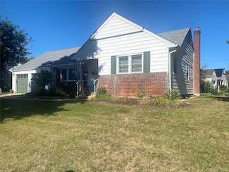 3737 Maxwell Dr, Wantagh, NY 11793