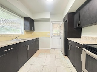 1900 NW 12th Ave, Fort Lauderdale, FL 33311