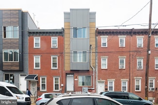 1752 N Marshall St, Philadelphia, PA 19122