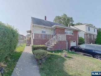 1108 Harvard Place, Fort Lee, NJ 07024