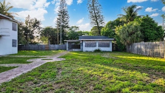 122 SW 8th Ave, Delray Beach, FL 33444