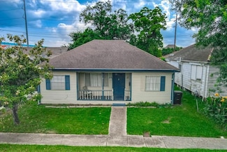 917 Hickory Ave, Harahan, LA 70123