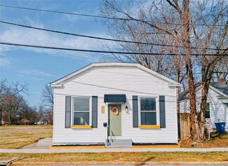 421 Wolf St, Edwardsville, IL 62025