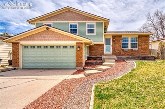5621 Mosquito Pass Dr, Colorado Springs, CO 80917