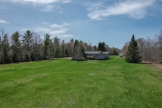 105 Burleigh Rd, Stetson, ME 04488