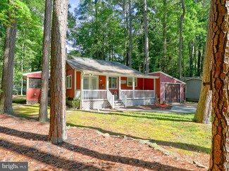 25 Falcon Bridge Rd, Berlin, MD 21811