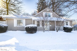 407 Oak St, Wadsworth, OH 44281