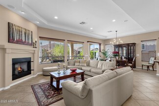 4249 E Nightingale Ln, Gilbert, AZ 85298