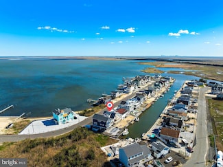 27 Parker Rd, Tuckerton, NJ 08087