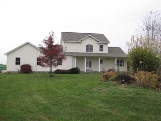 9699 Fisherville Rd, Elberfeld, IN 47613