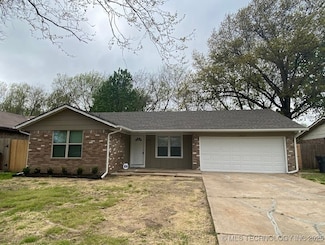 1824 S 119th Ave E, Tulsa, OK 74128