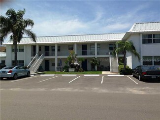 10 164th Ave Unit 3, Redington Beach, FL 33708