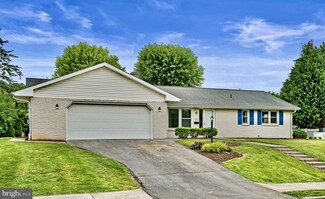 975 E Pine St, Palmyra, PA 17078