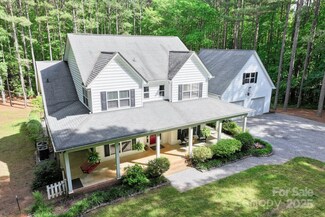 1956 Forest Ridge Dr, Stanley, NC 28164