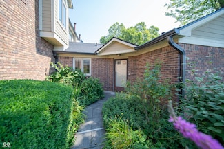 7711 River Rd, Indianapolis, IN 46240