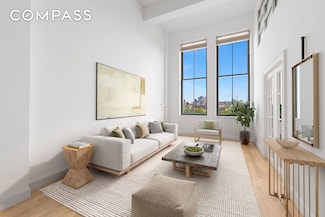 421 Hudson St Unit 409, New York, NY 10014