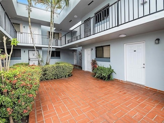 1270 W 41st St Unit 105, Hialeah, FL 33012