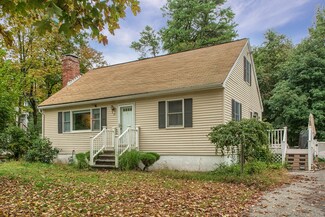 10 Allen St, Pepperell, MA 01463