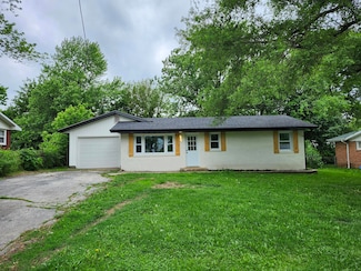 313 N Mill St, Marshfield, MO 65706