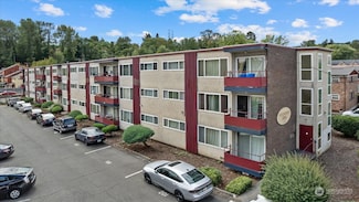 4803 S Henderson St, Seattle, WA 98118