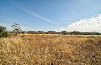 158 Seep Springs Dr Unit 16, Camp Verde, TX 78010