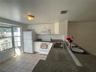23 SW 3rd St, Pompano Beach, FL 33060