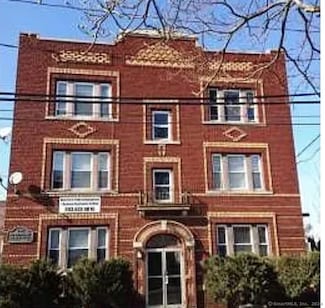 404 Charles St Unit 4, Bridge Port, CT 06606
