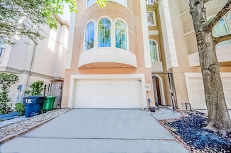 4311 Childress St, Houston, TX 77005