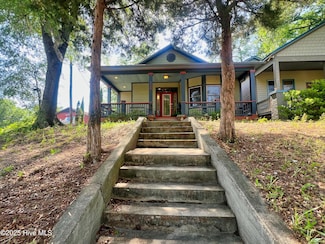 1120 S 3rd St, Wilmington, NC 28401