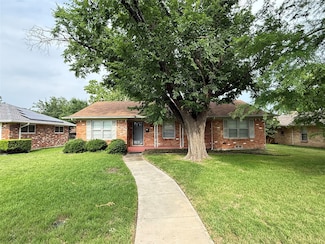 105 S Dorothy Dr, Richardson, TX 75081