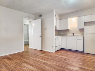 924 E Dean Keeton St Unit 229, Austin, TX 78705