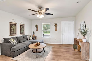 6094 Syrcle Ave, Milton, FL 32570