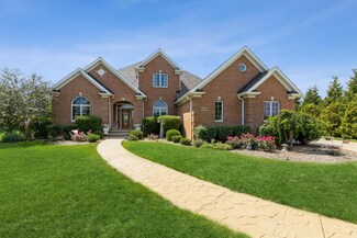 1801 Vivian Way Ct Unit 2, McHenry, IL 60051