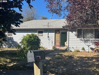 8305 SE 68th Ave, Portland, OR 97206