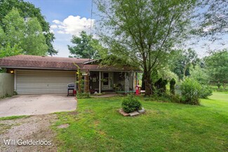 6511 Ackerson Lake Rd, Jackson, MI 49201