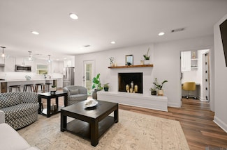 2448 Dogwood Ave, Baton Rouge, LA 70808