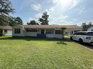 1513 Pecan St, Hope, AR 71801