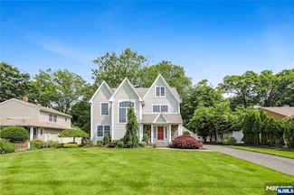 11 Madison Ave, Ramsey, NJ 07446
