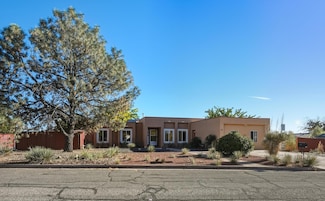 6016 Unitas Ln NW, Albuquerque, NM 87114