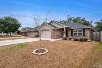 4451 Winona Ln, Pace, FL 32571