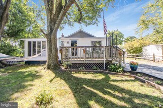5013 Ridge Rd, Chesapeake Beach, MD 20732