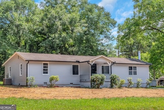 42 Rustic Rd, Stockbridge, GA 30281