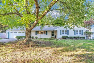 706 Hamilton Dr, Champaign, IL 61820