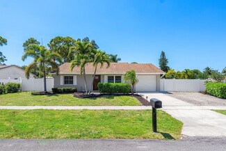 4945 Arena Way, Lake Worth, FL 33463