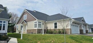 108 Copperstone Ct Unit 47, Millersville, PA 17551