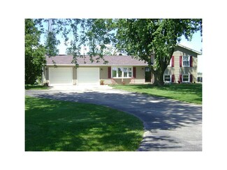3707 C Avenue Extension, Alburnett, IA 52202