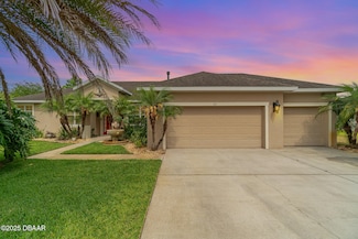611 Curly Fern Ln, Deland, FL 32720